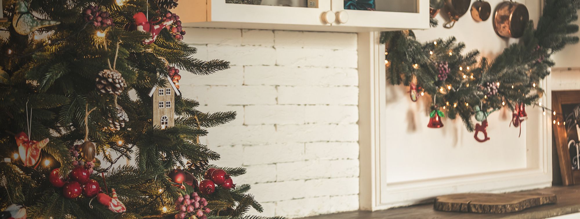 abstract christmas tree header image